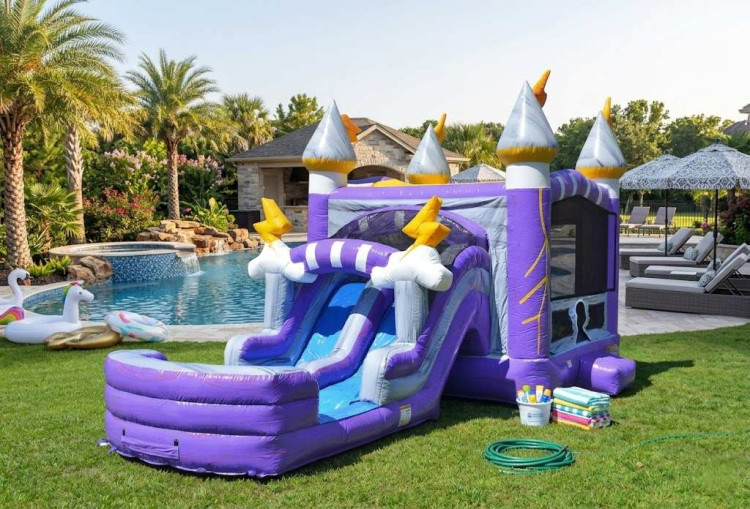 Bounce House with Slides